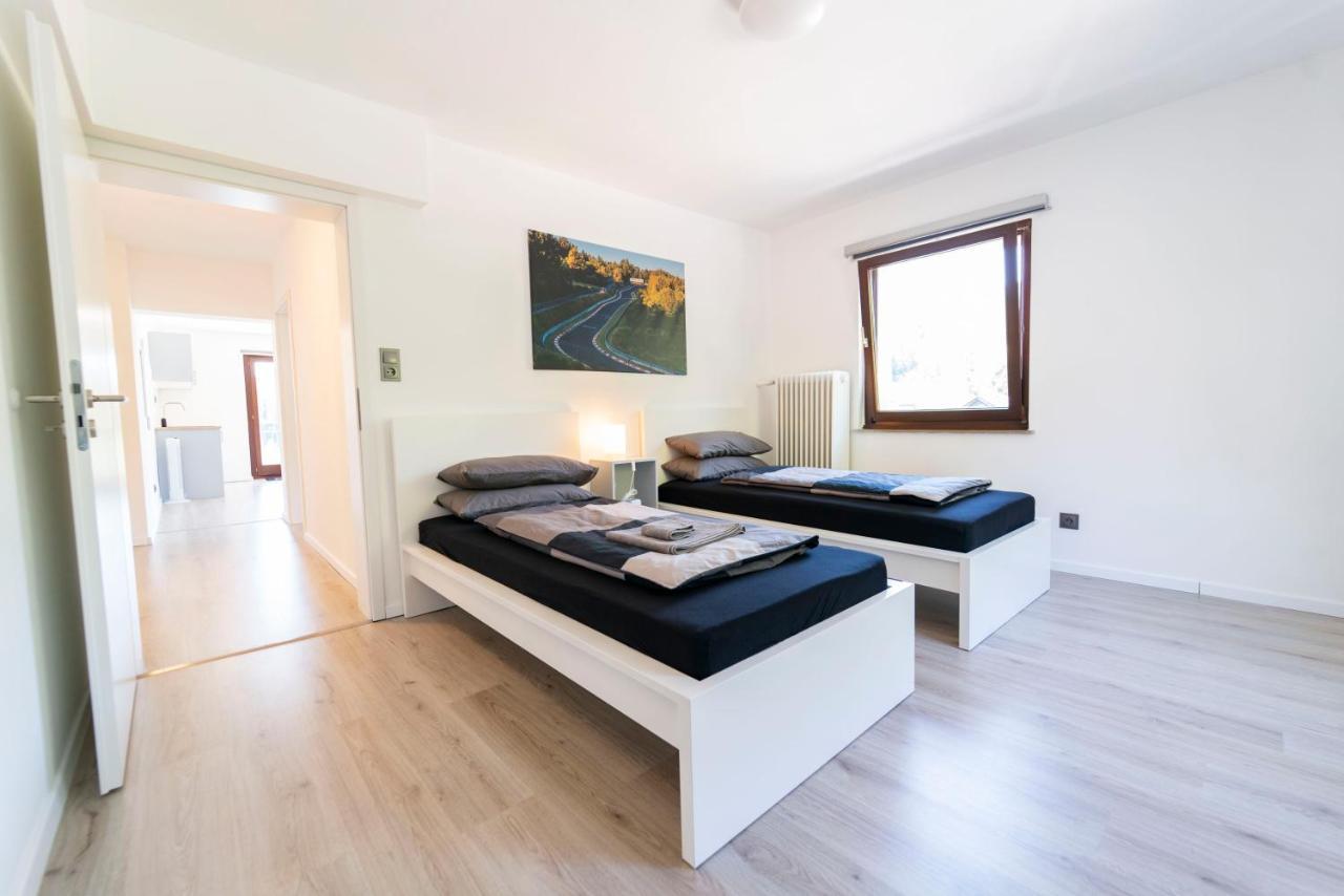 North Loop Rooms Adenau Bagian luar foto