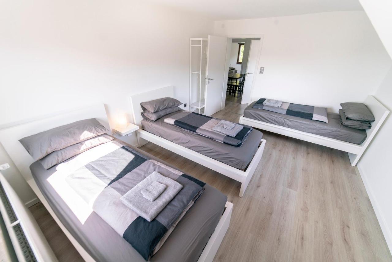 North Loop Rooms Adenau Bagian luar foto