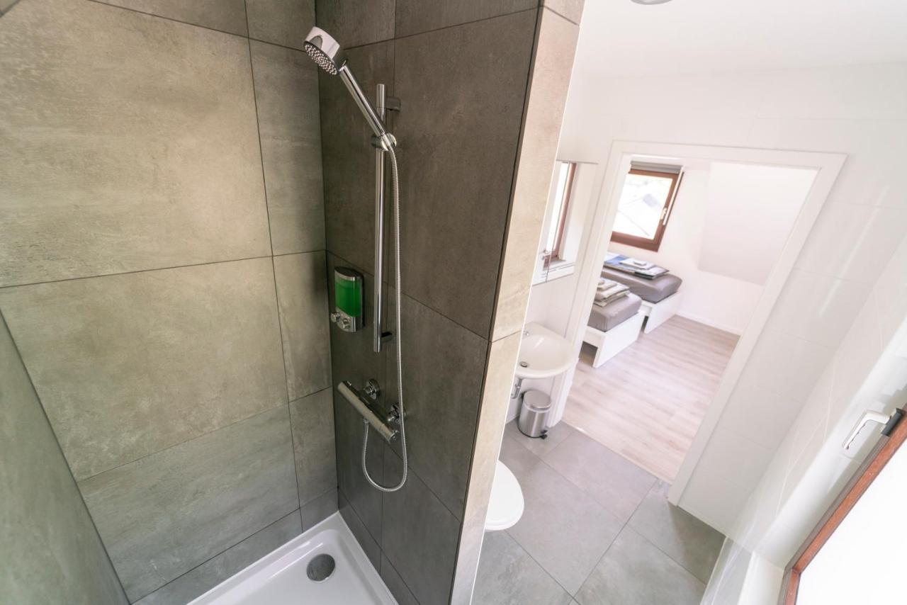 North Loop Rooms Adenau Bagian luar foto